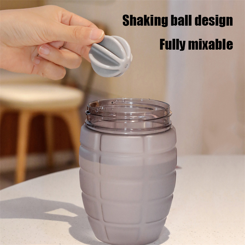 600ml Fitness Sports Water Bot - огляд і ціна Fitness Nutrition Milk Shake